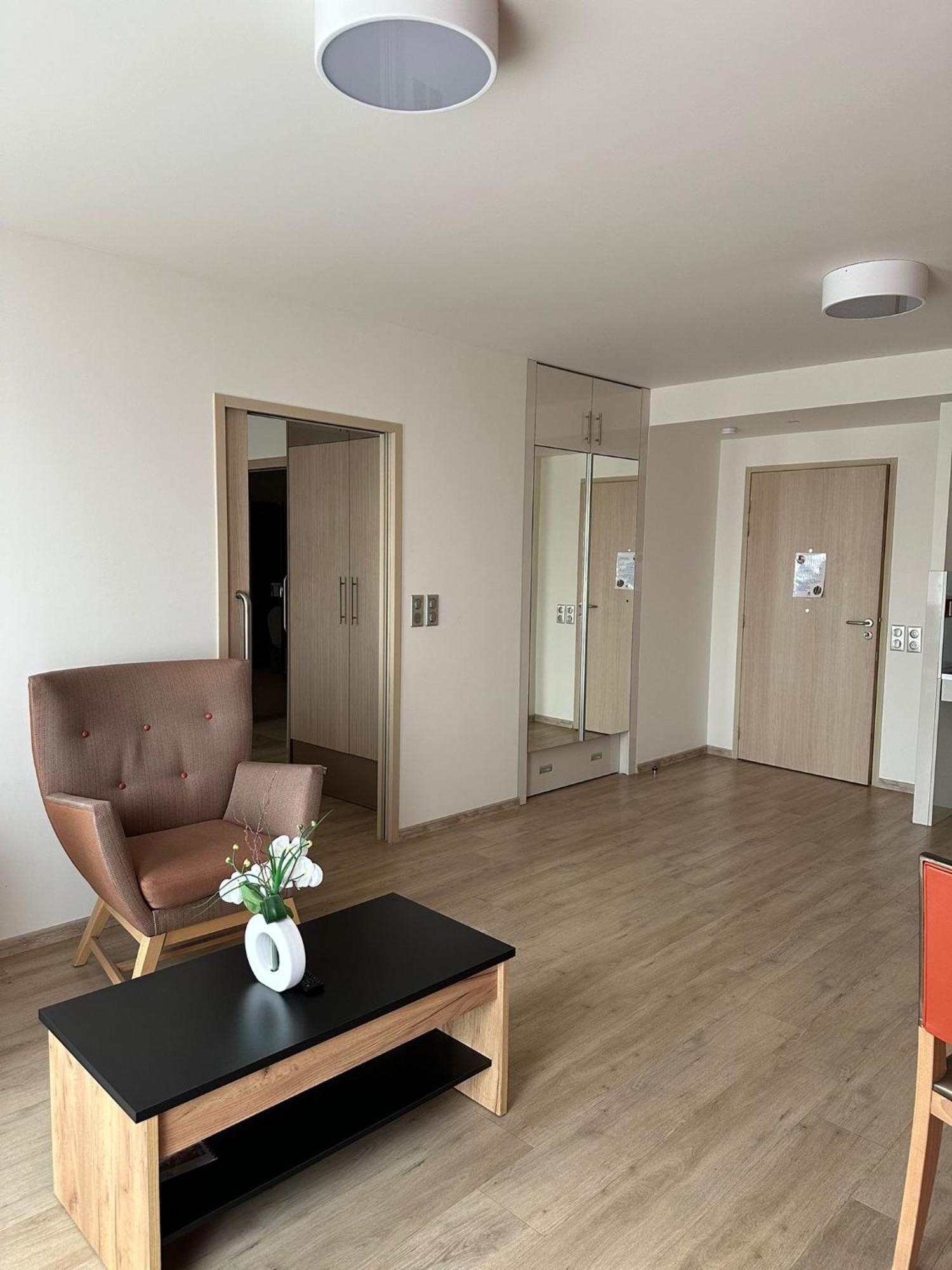 Résidence Service Senior Villa Sully Paris Montreuil Montreuil  Exterior foto