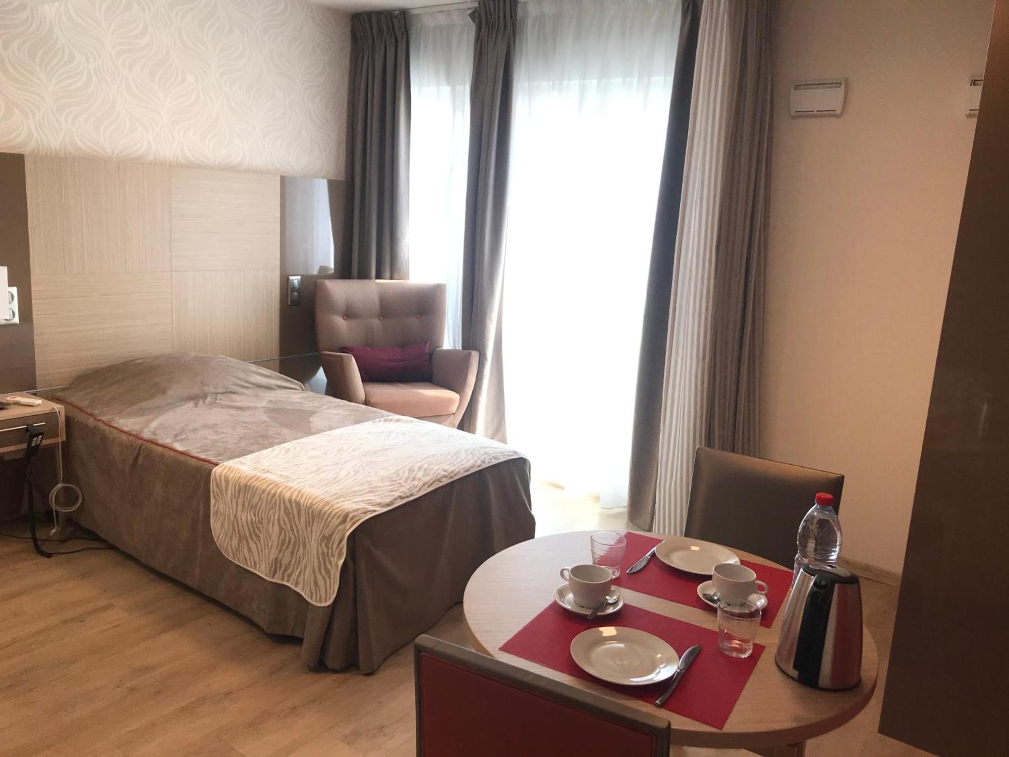 Résidence Service Senior Villa Sully Paris Montreuil Montreuil  Exterior foto